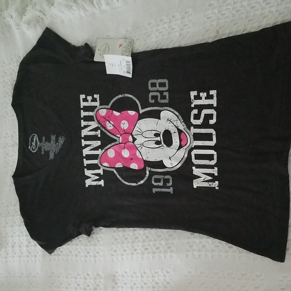 Disney Minnie Mouse fitted T. Size L (11/13).